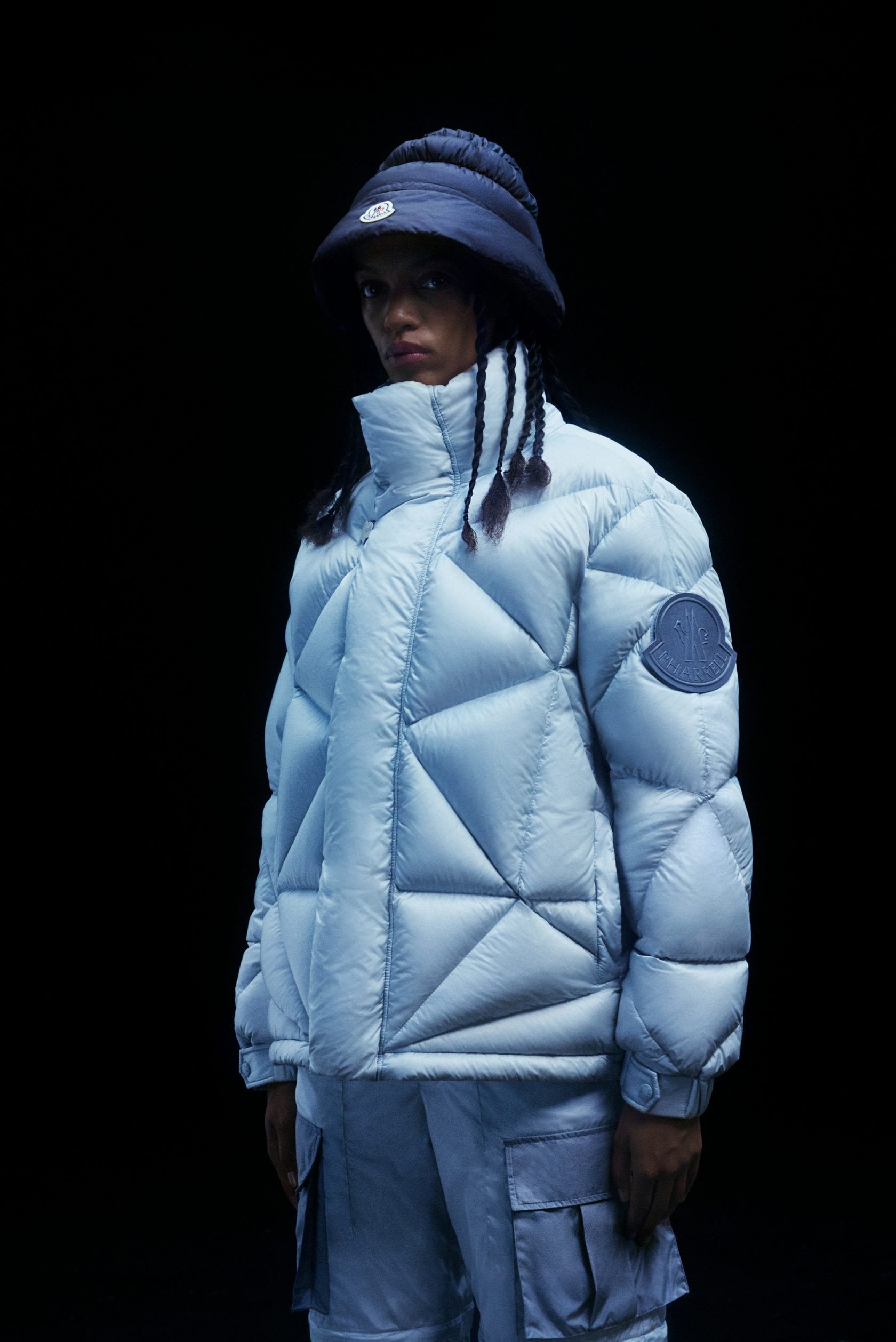 MONCLER GENIUS くさい MR CRAZY SCULPTURE フィギュア 売買された 